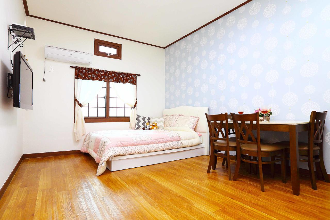 Gyeryonggil Pension Jeju Dış mekan fotoğraf